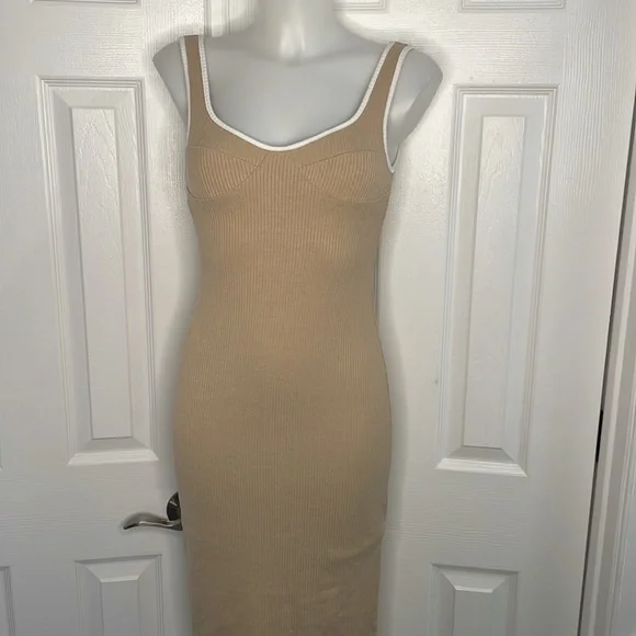 CRESCENT CONTRASTING TRIM RIBBED BODYCON TANK MIDI DRESS BEIGE & WHITE SIZE S - Picture 4 of 12